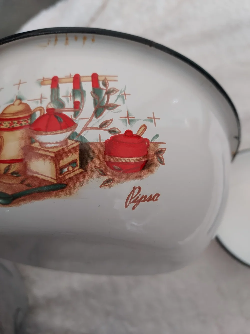 Vintage MCM Pipsa White Enamel Nesting Bowls Kitchen Motif Cottagecore Country